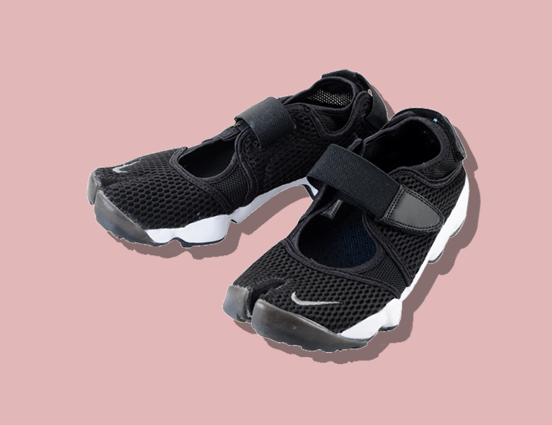 ナイキ　W AIR RIFT BR